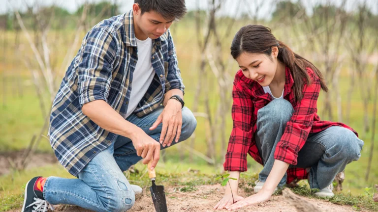 Edukasi Tanah Sehat untuk Siswa Sekolah Pertanian